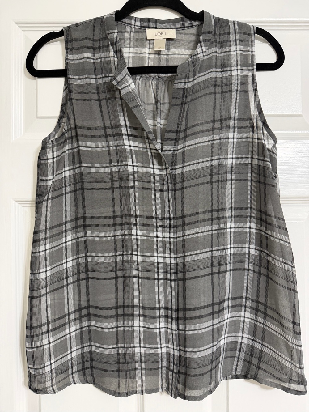 LOFT Gray Plaid Sleeveless Camisole Top